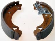 B120039 DENCKERMANN - SZCZĘKI HAMULCOWE FIAT PANDA 85-  UNO 85-  185X31 DENCKERMANN B120039